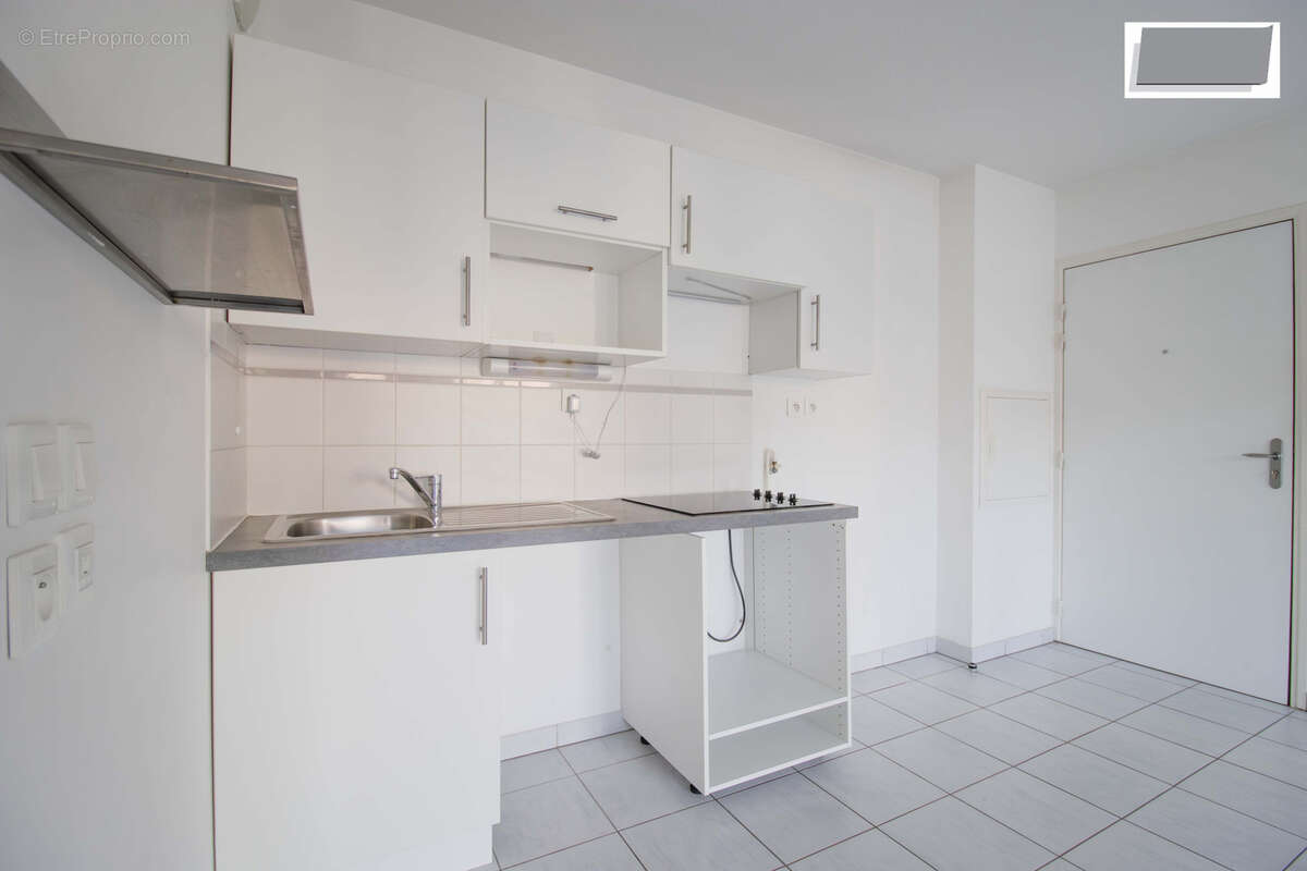 Appartement à CUERS