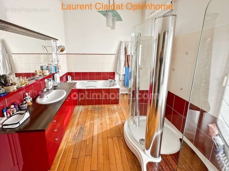 Maison à SAINT-QUENTIN