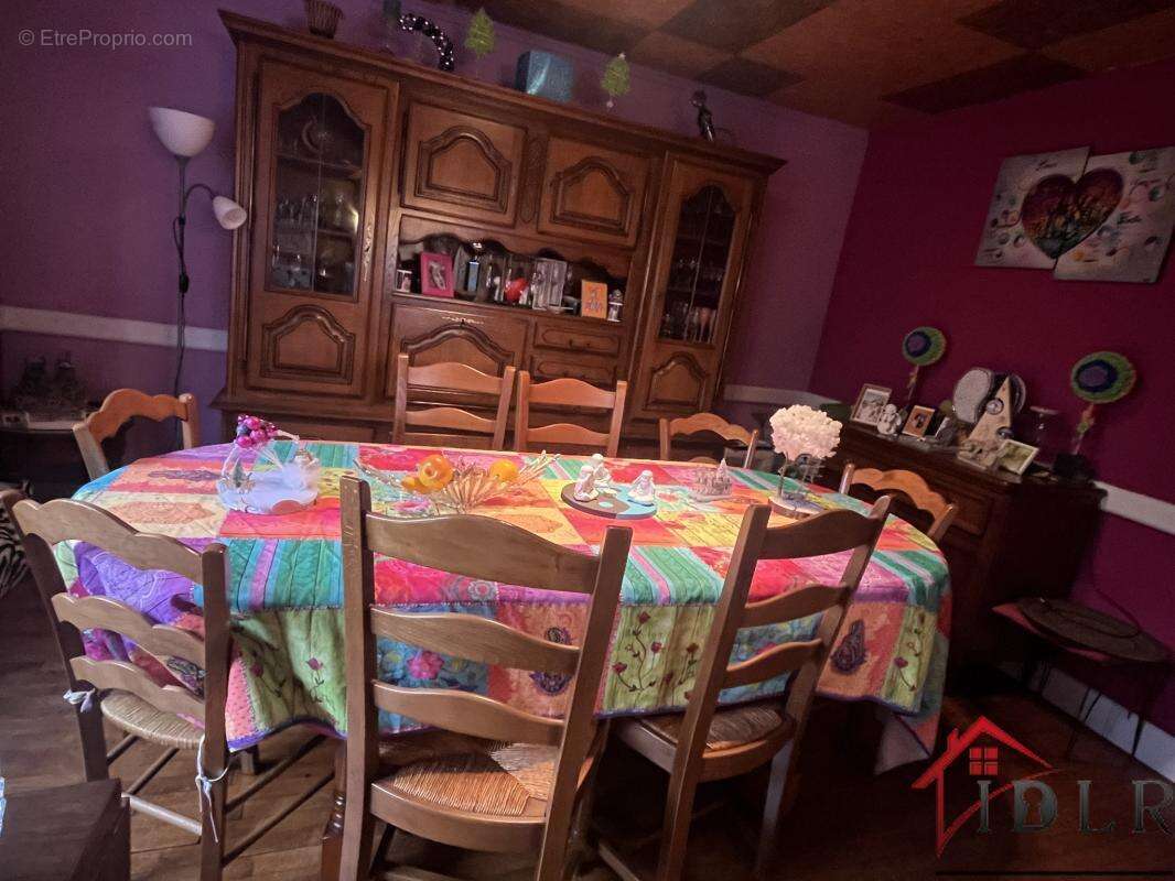 Maison à VAL-DE-MEUSE