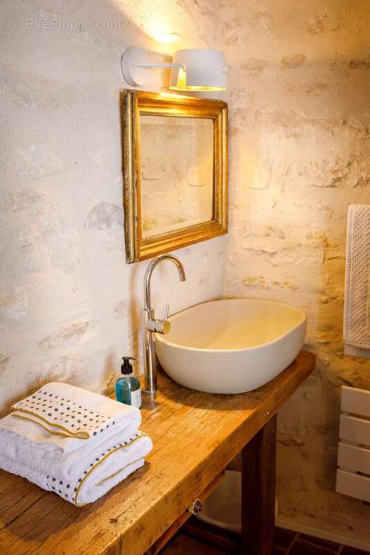 Maison à LA CHARITE-SUR-LOIRE