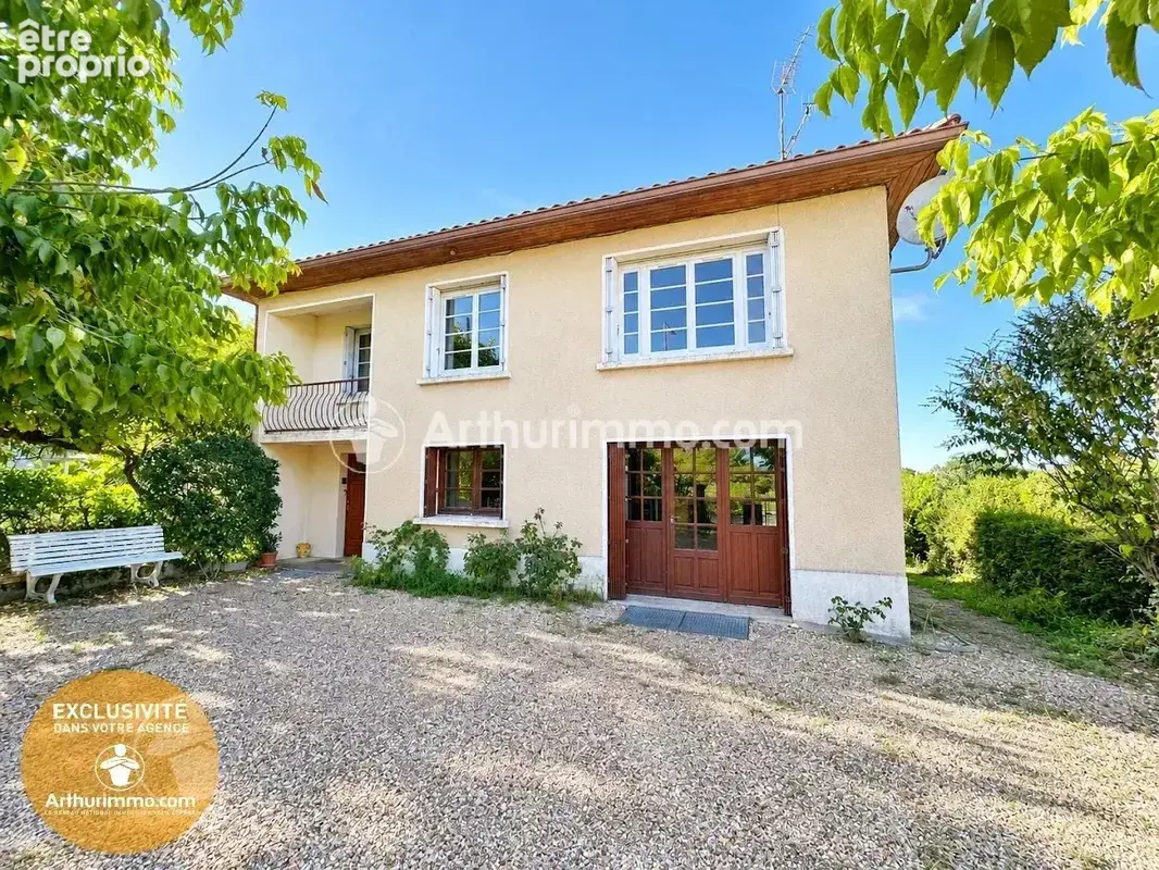 Photo Maison à Mensignac au prix de 107 500€