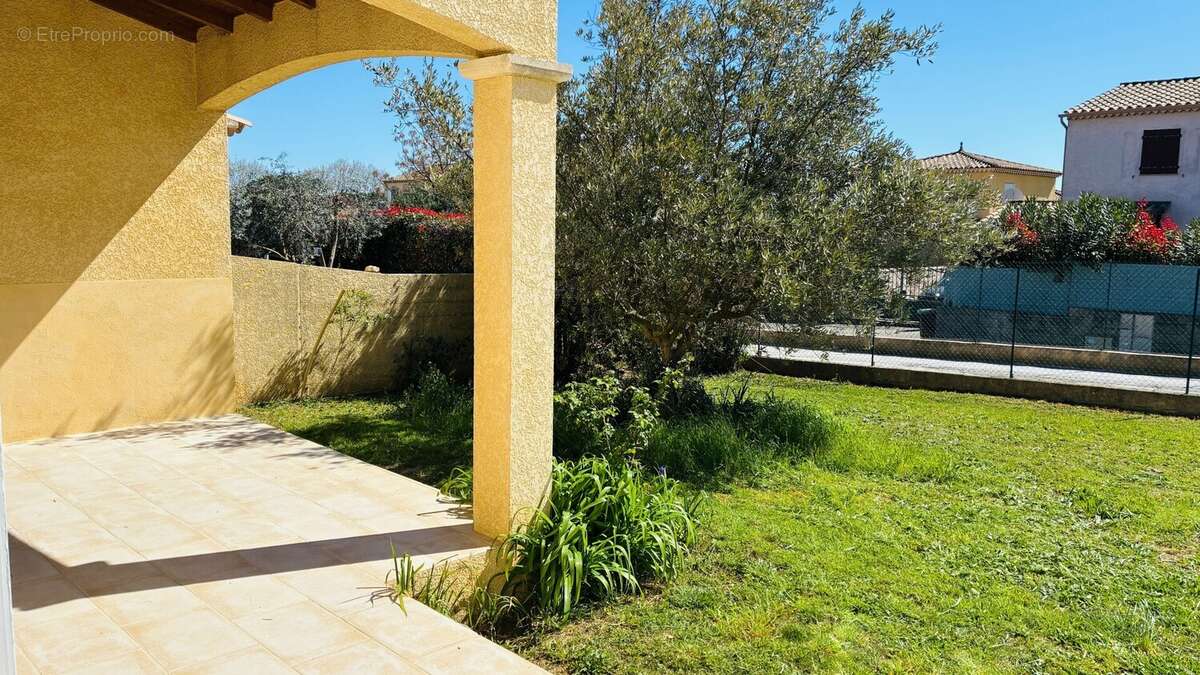 Maison à SAINT-GENIES-DE-MALGOIRES