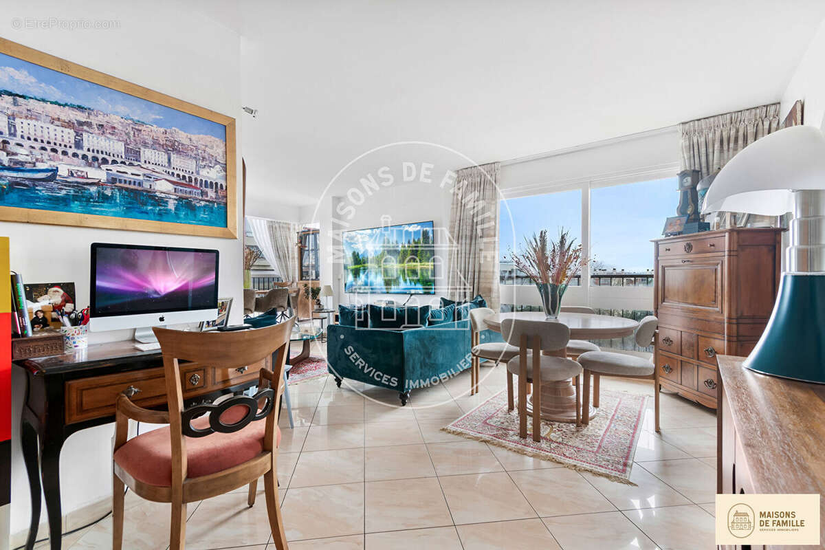 Appartement à LE CHESNAY