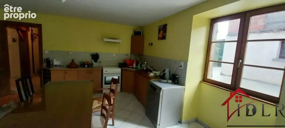 Maison de caractère de 281 m2 - Beaux volumes et fort potent - photo 30