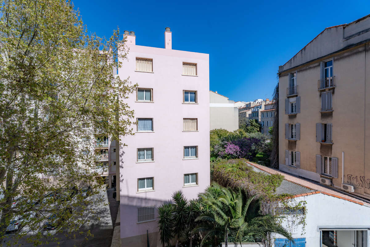Appartement à MARSEILLE-7E
