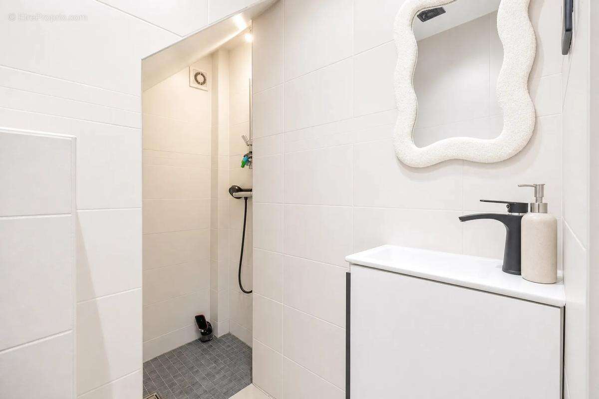 Appartement T3 rénové avec terrasse, Villeneuve-St-Georges - photo 8