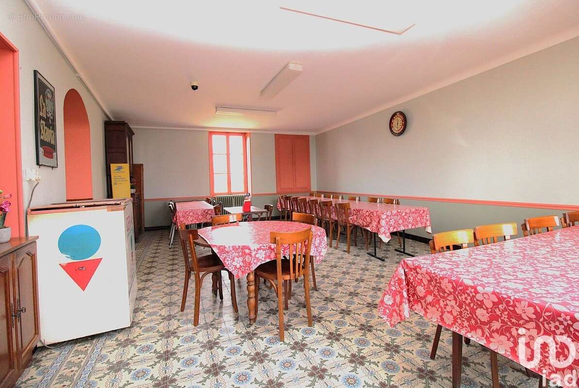 Photo 6 - Commerce à VILLERMAIN