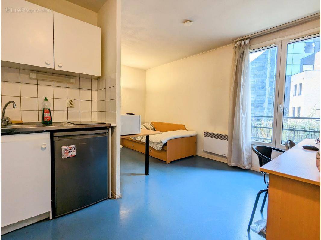 Appartement à PARIS-20E