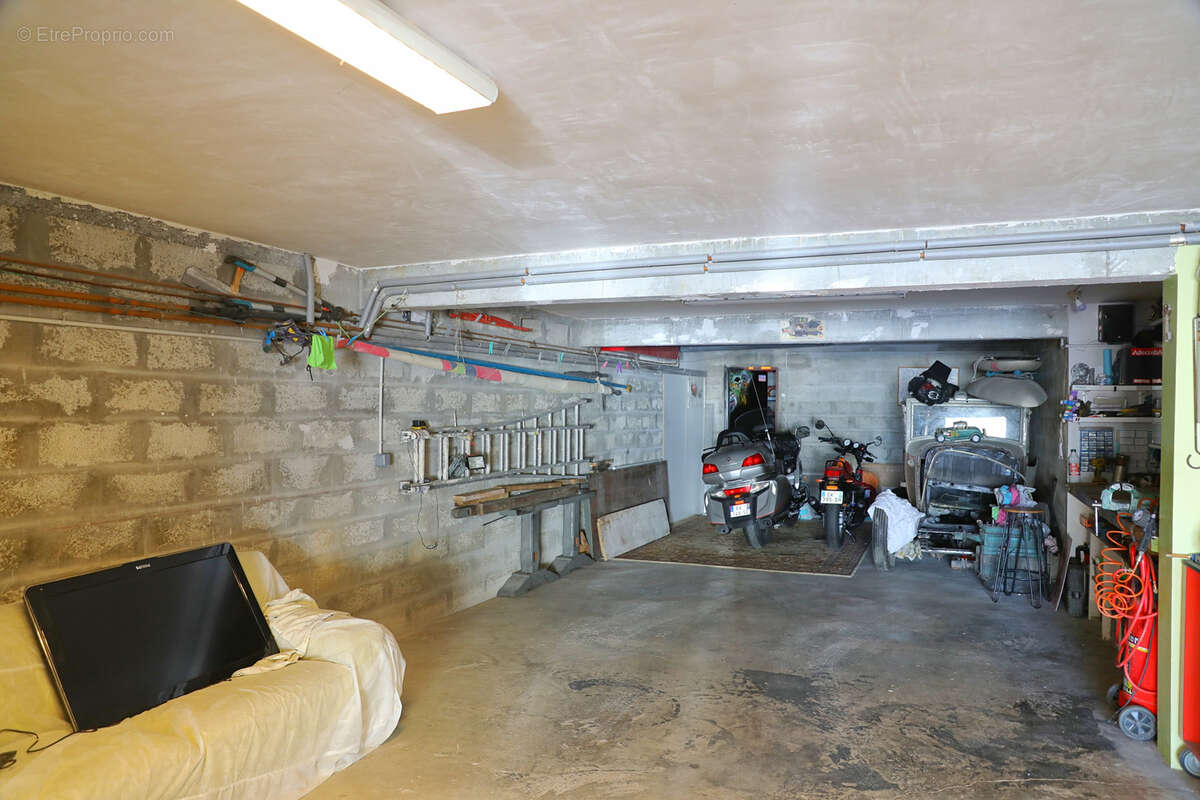 Maison à MESCHERS-SUR-GIRONDE