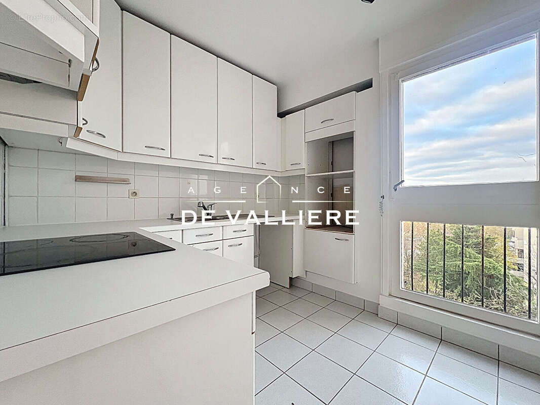 Appartement à NANTERRE