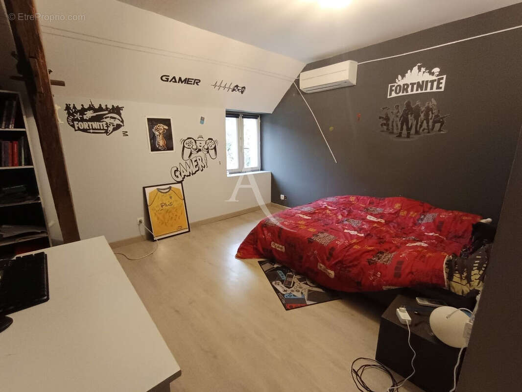 En vente  -  parigny les vaux, proche pougues,  5 mn guerigny, maison  4 chambres - photo 5