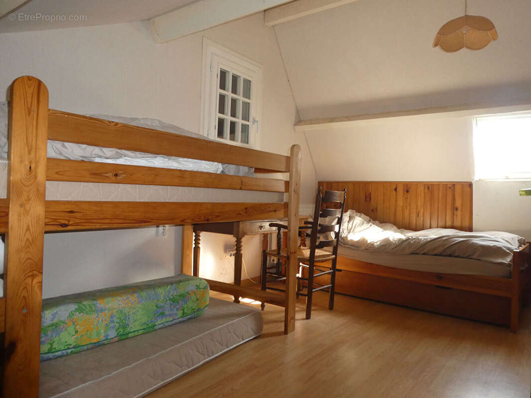 Maison à CORMEILLES