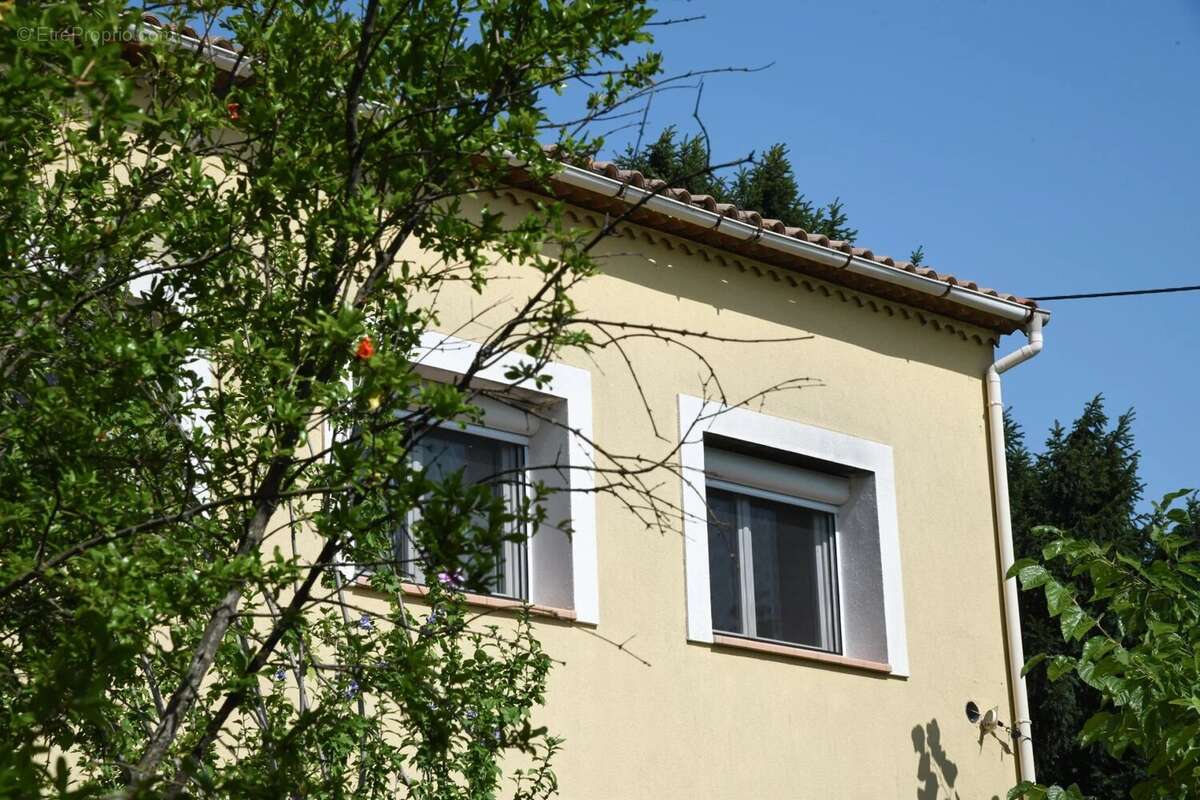 Uzès : Maison avec jardin à 600m du centre historique - photo 24