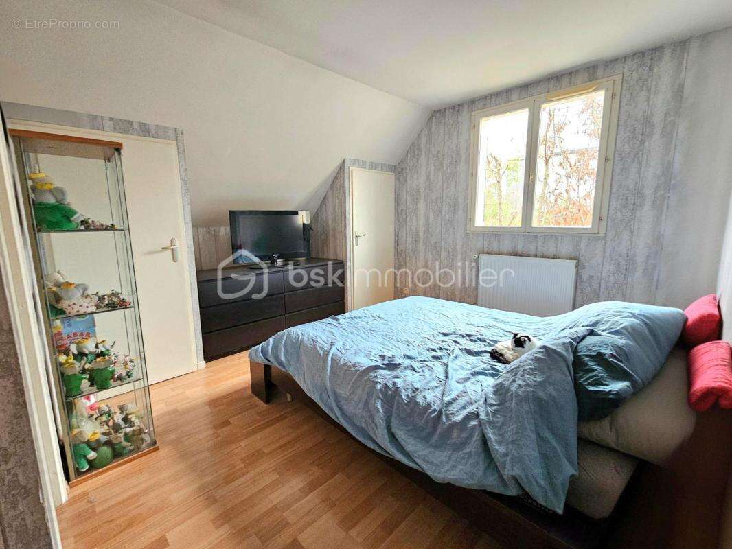 Maison à LES PAVILLONS-SOUS-BOIS