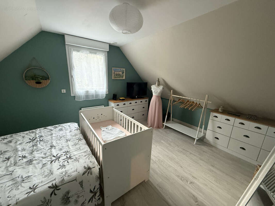 Maison à FONTENAI-LES-LOUVETS