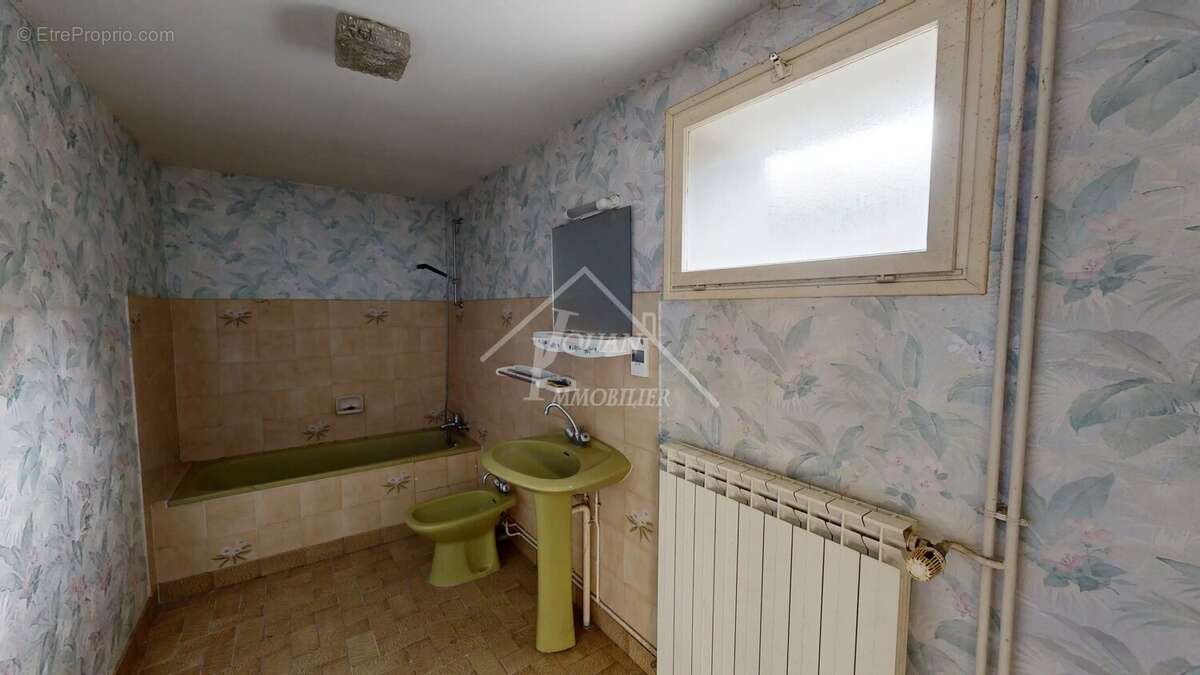 Maison à BOURBON-L'ARCHAMBAULT