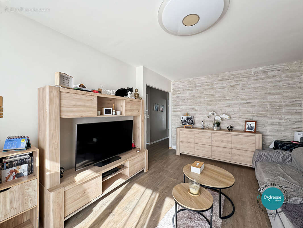 Appartement à MENNECY