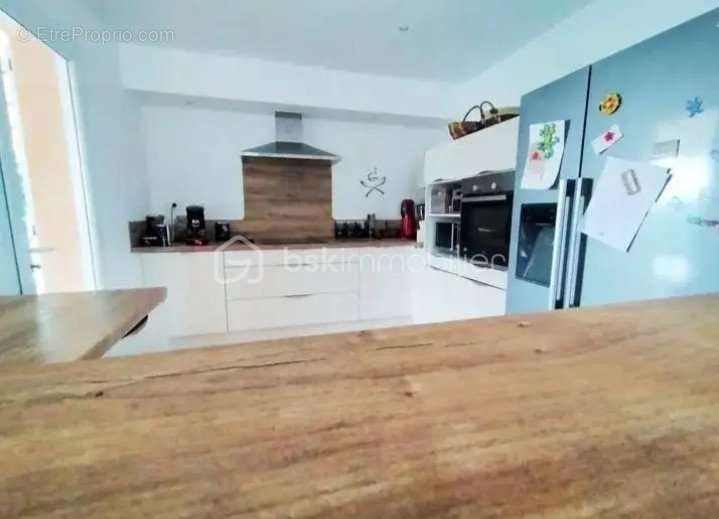 Maison à LA PACAUDIERE