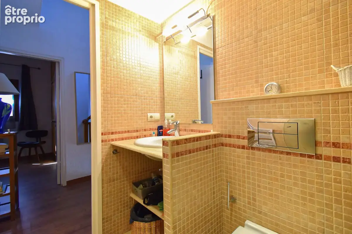 CALDÉGAS   Spacieux duplex avec terrasse et vue panoramique - photo 31