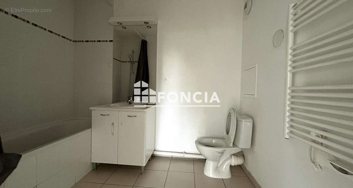 Appartement à CORBEIL-ESSONNES