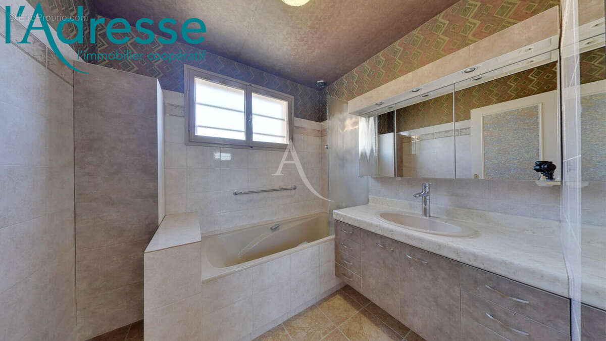 Maison à NOISY-LE-GRAND