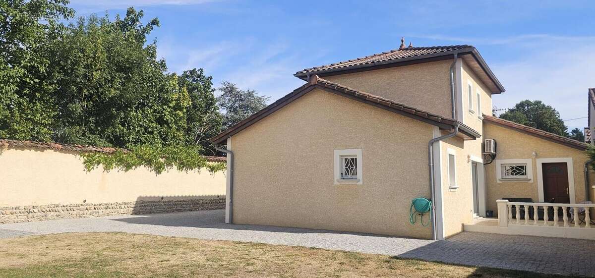 Maison 5 pièces Saint Laurent de Mure - 530000 € - photo 11