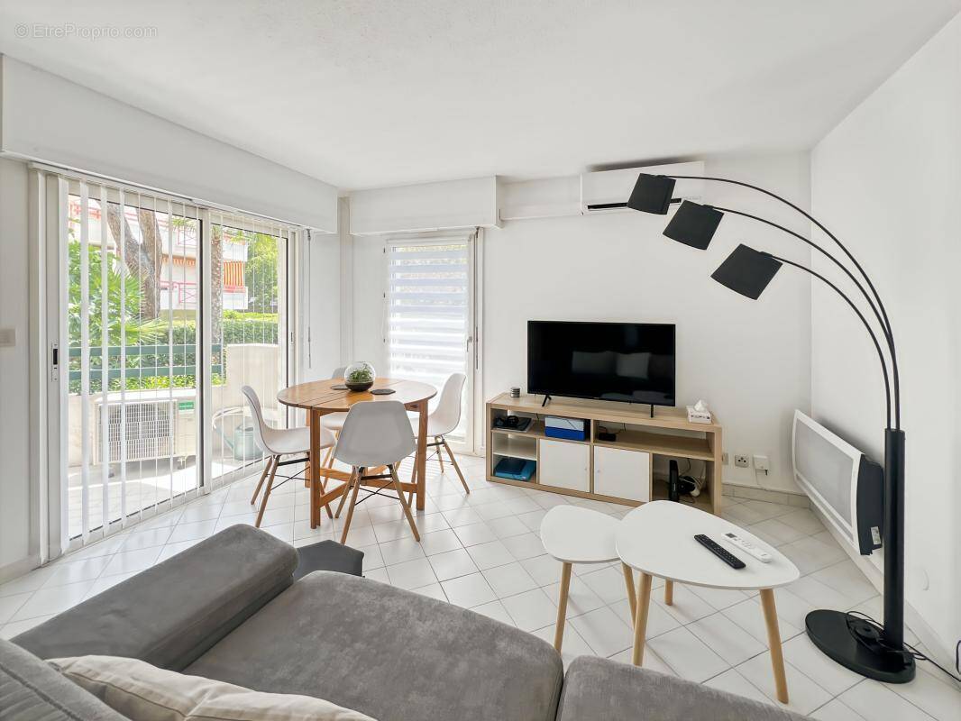 Appartement à SAINT-RAPHAEL
