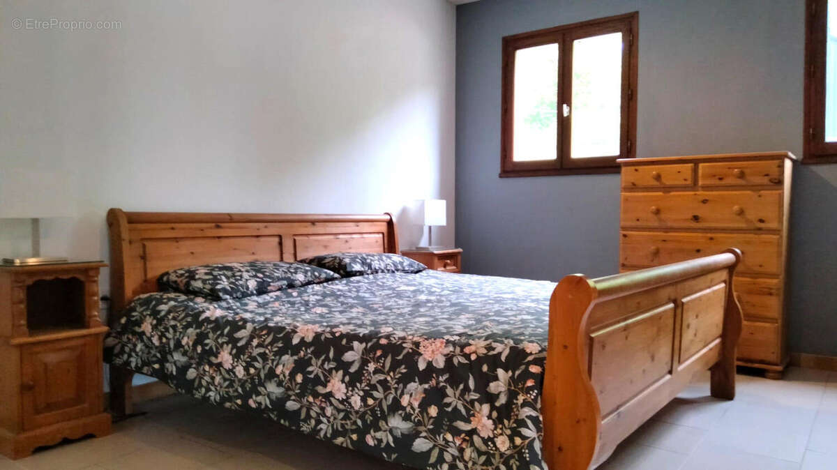 Maison Rustique Restaurée, 4 Chambres, 2,5ha, Vue, Dépendances, Bord de Rivière – Lessac (86) - photo 18
