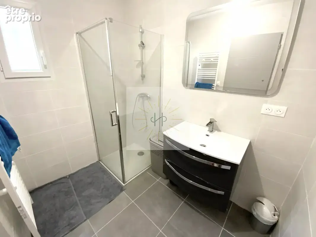 Maison 5 pièces 95 m² à vendre à Rochemaure (07400) - photo 4