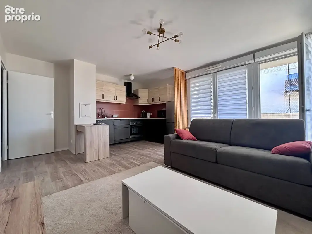 Appartement à CORBEIL-ESSONNES