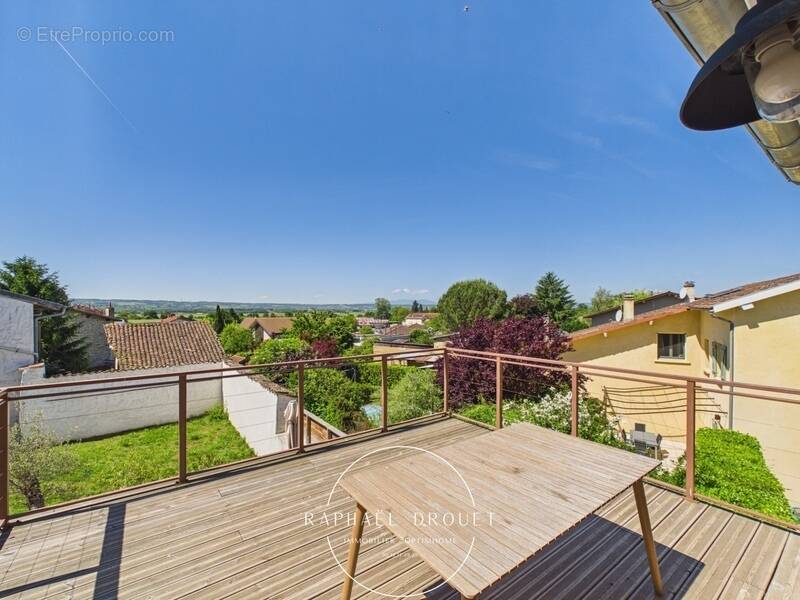 Appartement à MOIDIEU-DETOURBE