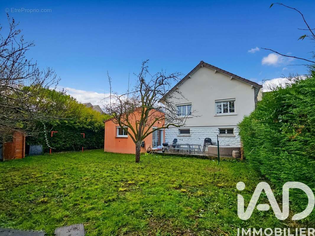 Photo 9 - Maison à BRIE-COMTE-ROBERT