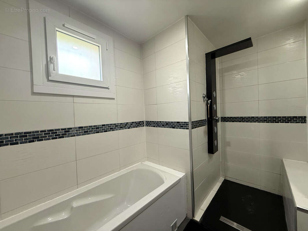 Charmante maison familiale avec piscine - 4 Chambres dont 2 RDC- Viels Maisons (02) - photo 9