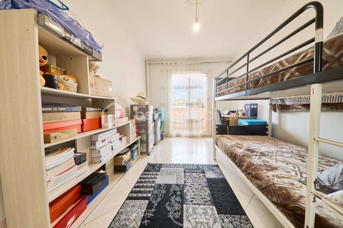 Grand T4 de 92 m², 3 chambres, Résidence sécurisée, Balcon, Aucun travaux - photo 5