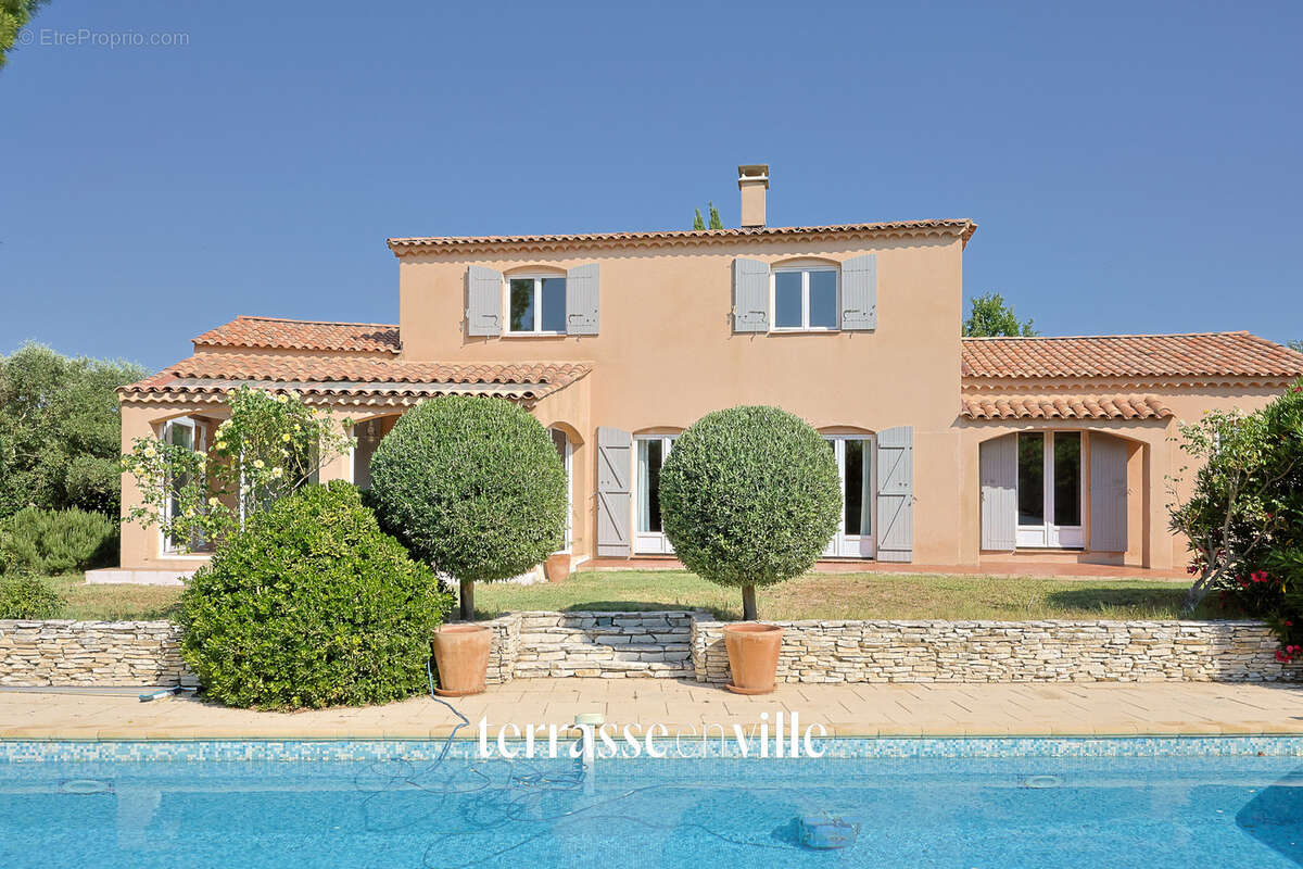 Maison à AIX-EN-PROVENCE