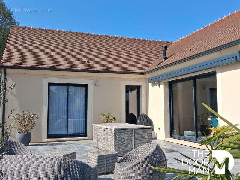 Maison à MONTFORT-L'AMAURY