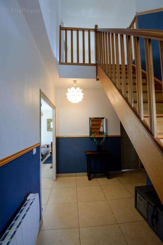 Maison à MONTIGNY-SUR-LOING