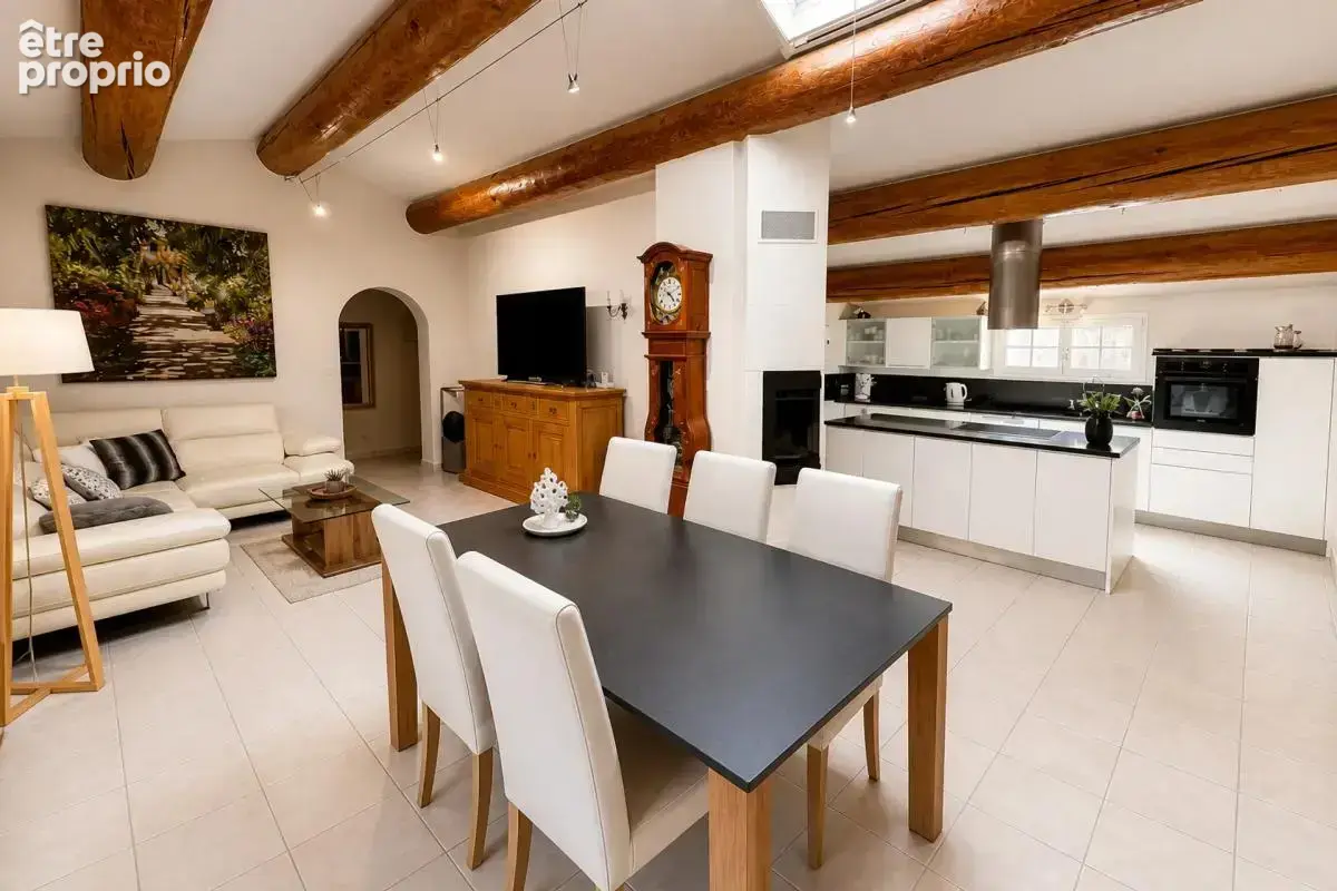 Maison de 9 pièces de 240 m² dans environnement privilégié - photo 5