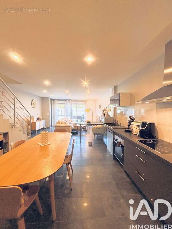 Photo 3 - Appartement à BUCHERES