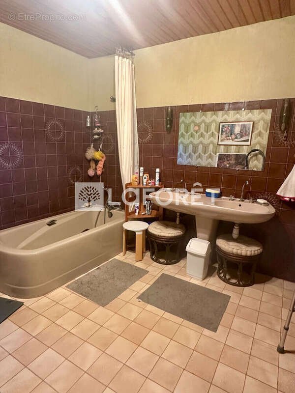 Maison à TREVOU-TREGUIGNEC