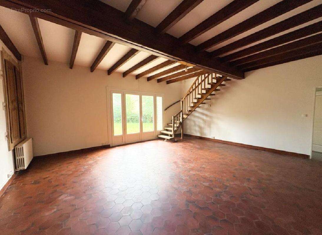 Maison à AUNAC