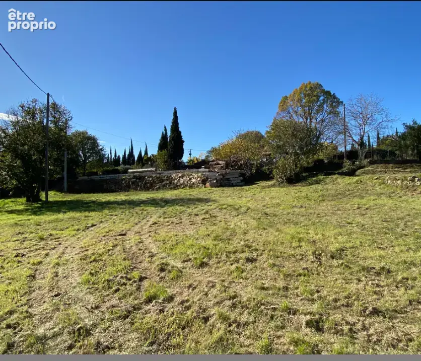 A vendre - terrain constructible de 6 447 m2 avec permis accorde - photo 4