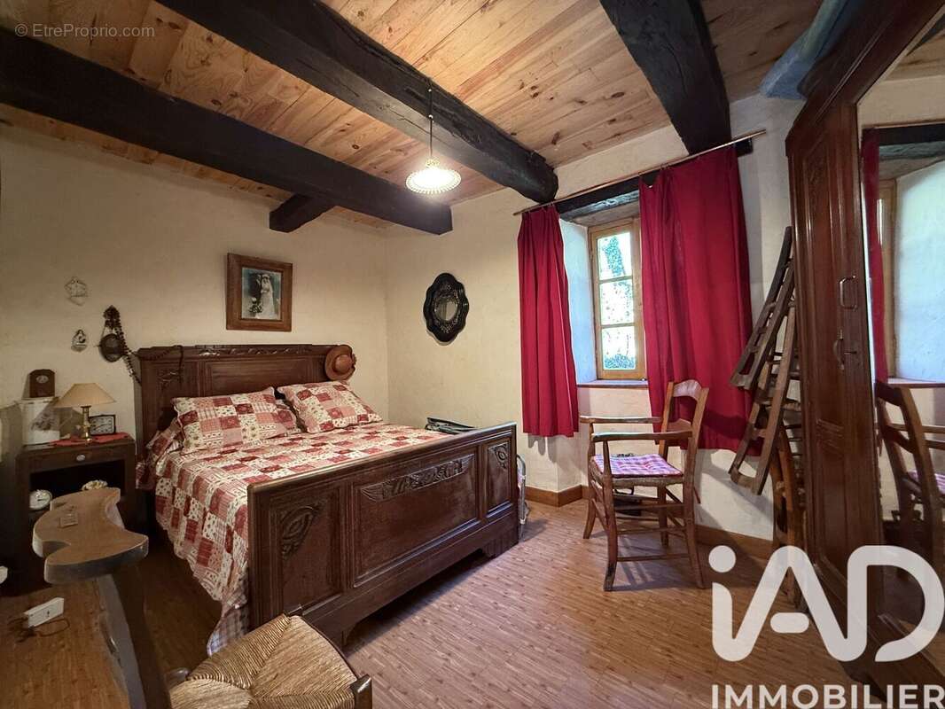Maison 65 m² à Centres  - photo 8