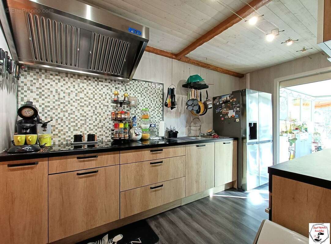 Maison à COLOMBIER-LE-VIEUX