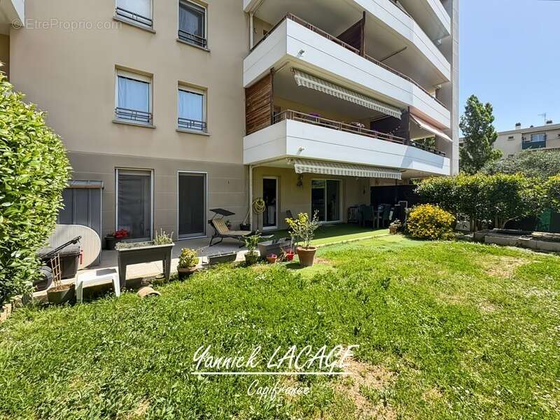 Appartement à SAINT-VICTORET