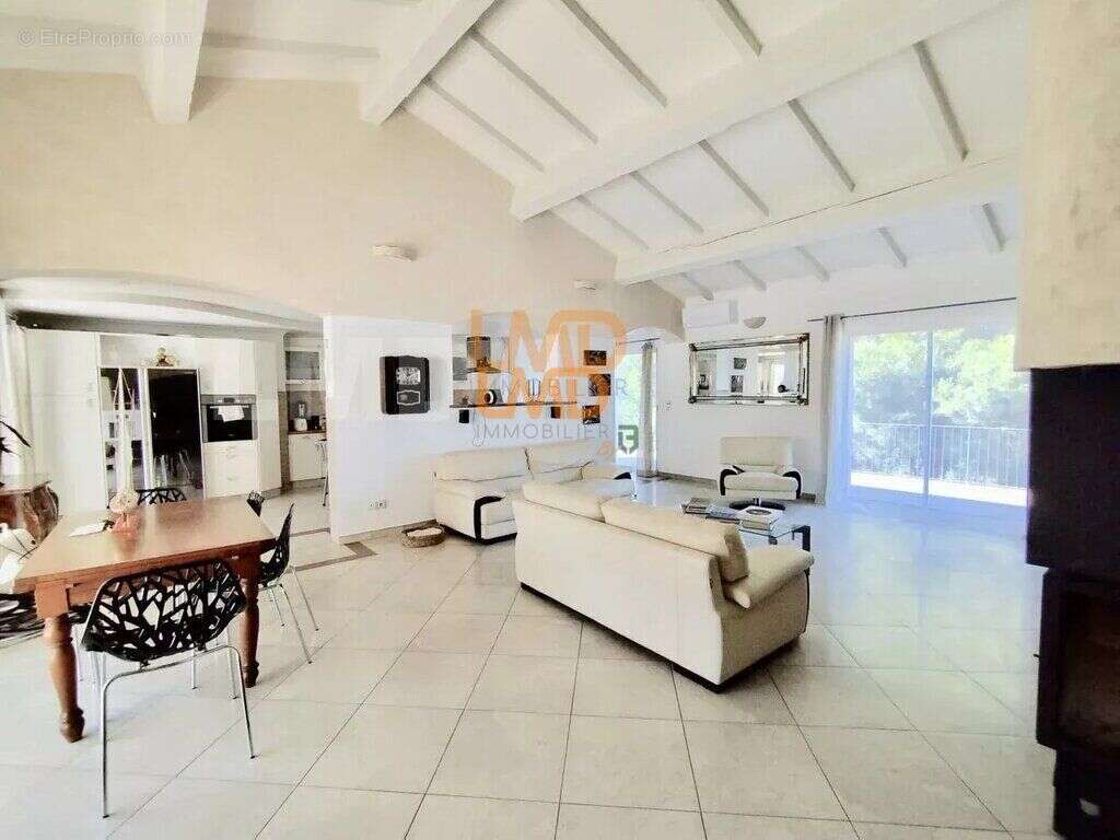 Propriété avec piscine, appartements indépendants et vue nature - photo 10