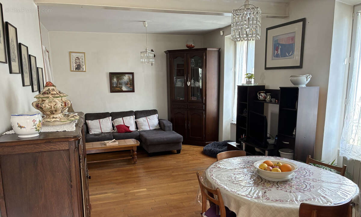 Maison à DAMMARIE-LES-LYS