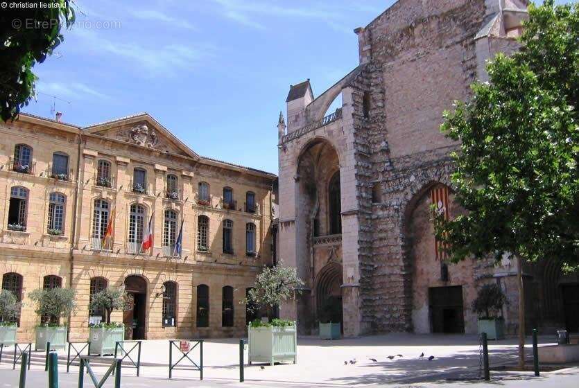Appartement à SAINT-MAXIMIN-LA-SAINTE-BAUME