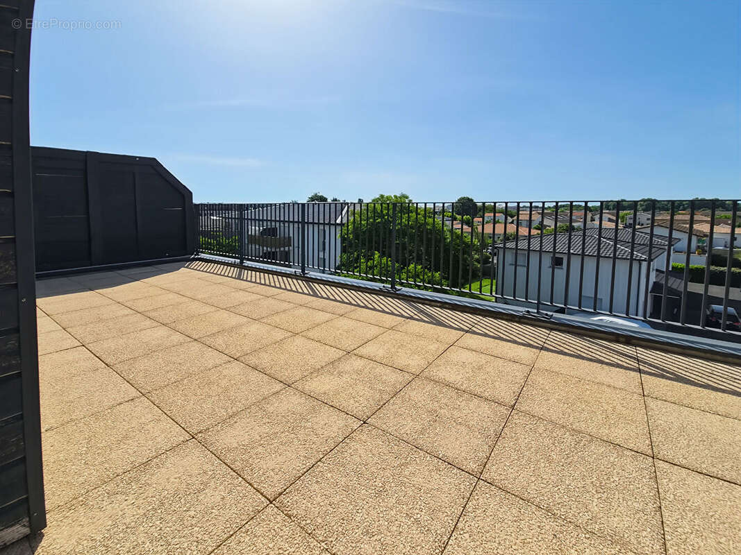 Appartement à VILLENAVE-D'ORNON