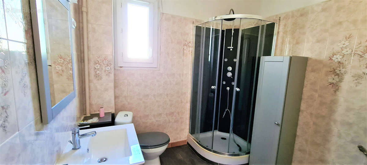  Appartement traversant de type T3 avec balcon - photo 4